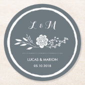 Grijze Bloem Bouquet Monogram Weddenschap Ronde Kartonnen Onderzetter (Voorkant)