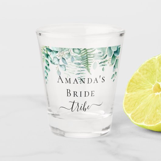 Grijze bosrijke bosgebieden met eucalyptusriet shot glas (Voorkant)