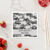 Grijze Camo Camouflage Happy Birthday Naam Custom Servetten (Insitu)