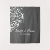 Grijze Damast Witte Kant Wandkleed (Voorkant)