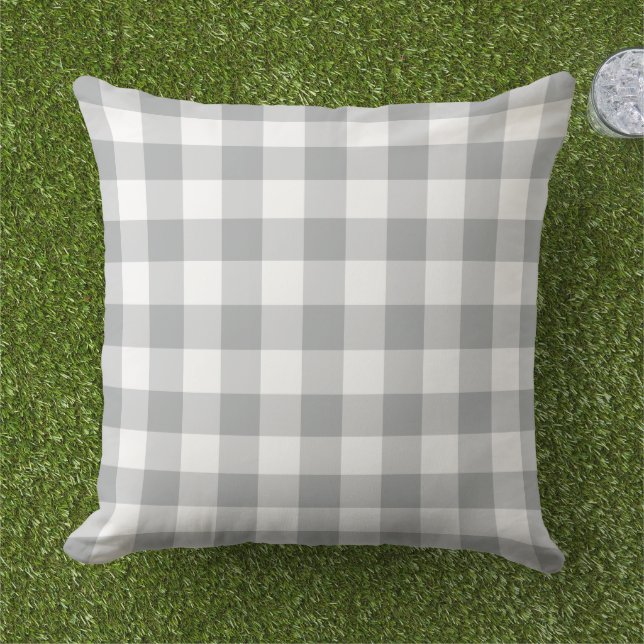 Grijze en witte gingham Pset Pattern Buitenkussen (Gras)