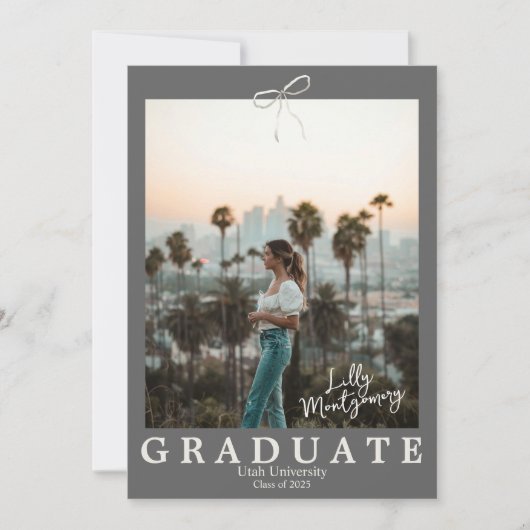 Grijze Gingham Coquette Afstudeeruitnodiging Kaart (Voorkant)