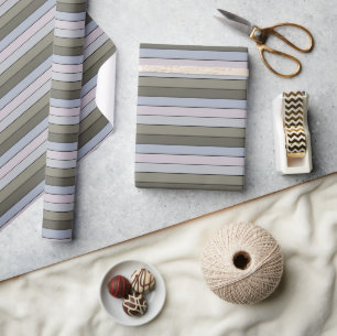 Grijze greens en zwarte strepen op Waterverf papie Cadeaupapier