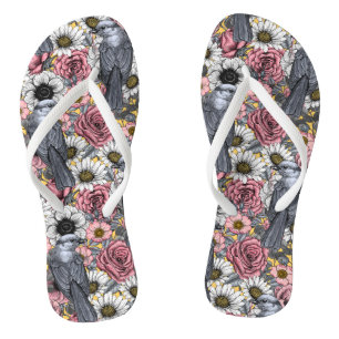 Grijze kaken en bloemen teenslippers