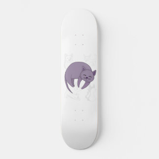 Grijze kat die slaapt en kittenkrabbels dekbedhoes skateboard