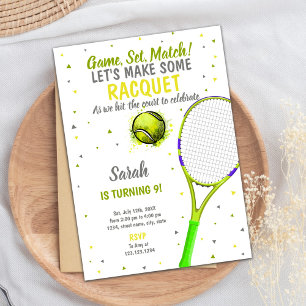 Grijze lichtgroene tennis Birthday-uitnodigingen Kaart