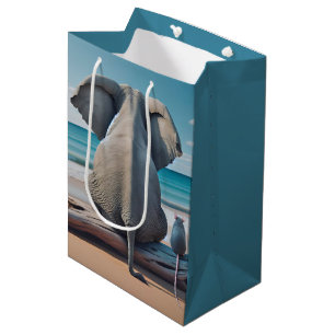 Grijze olifant en muis op drijfhout medium cadeauzakje