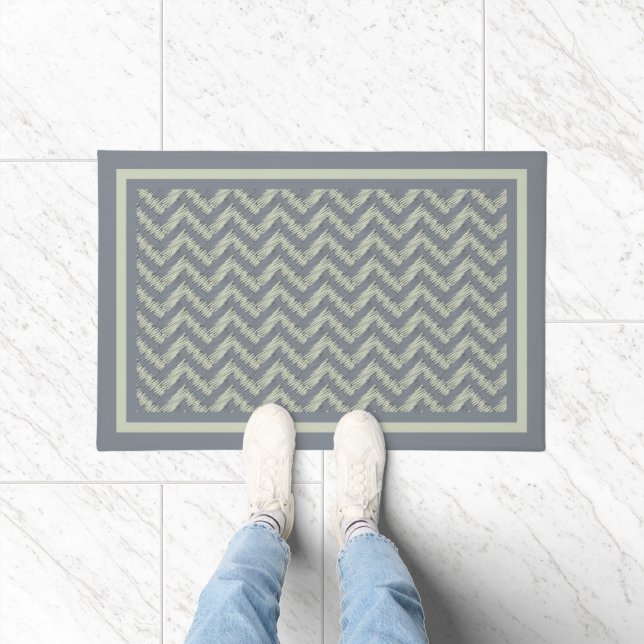 Grijze Sage Chevron Minimalistisch Ontwerp Deurmat (Binnen)