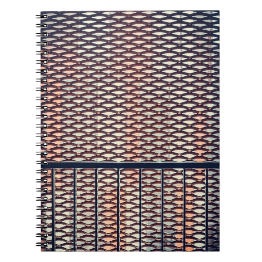 Grijze stalen omheining notitieboek (Voorkant)