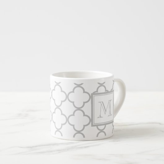 Grijze witte quatrefolie | Uw monogram Espresso Kop (Voorkant rechts)