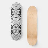Grijze zwarte en witte vlinder Abstract Skateboard (Voorkant)