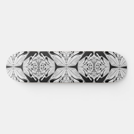 Grijze zwarte en witte vlinder Abstract Skateboard (Horizontaal)