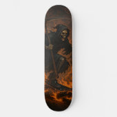 Grim Reaper in brand Skateboard (Voorkant)