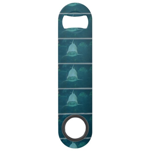 Grimacerie du requin (Devant)