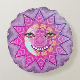 Grinende maan en zon, dag en nacht rond kussen