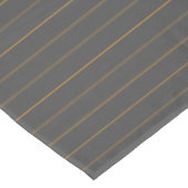 Gris avec nappes à rayures orange (Angle)