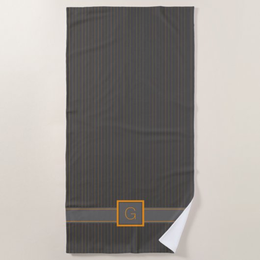 Gris avec Orange Pinstripes Serviette de plage (Devant)