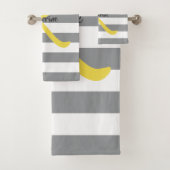 Gris blanc rayé et jaune personnalisé (En situation)