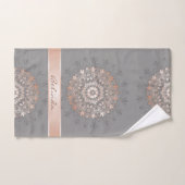 Gris or rose | Floral Mandala | Monogramme (Serviette à main)