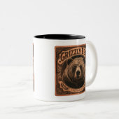 Grizzly Beer Preppers Club Tweekleurige Koffiemok (Voorkant rechts)