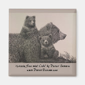 "Grizzly Sow with Cubs" dessin sur un aimant (Devant)