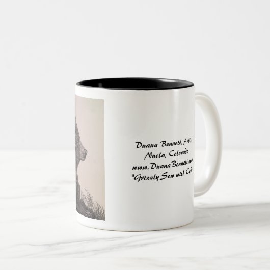 "Grizzly Sow with Cubs" dessin sur une tasse (Devant droit)