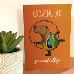 Groeiende oude sierlijke Capybara gymnast Cartoon