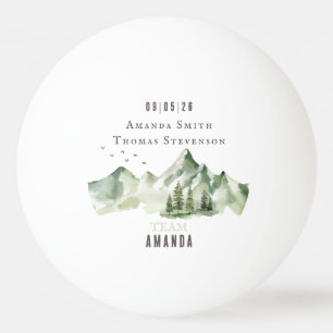 Groen berglandschap bruiloftsteam bruid pingpongballen