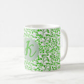 Groen Bladerpatroon Modern Elegeant Monogram Koffiemok (Voorkant rechts)