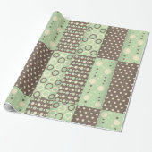 Groen bruin glanzend wrapppapier cadeaupapier (Uitgerold)