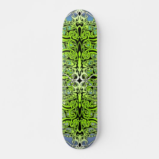 Groen Empire Tribal Design Skateboard (Voorkant)