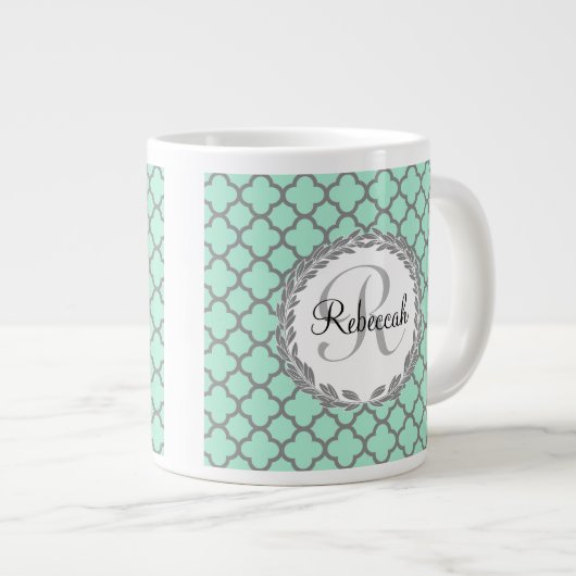 groen en grijs Quatrefoil Monogram Laurel Grote Koffiekop (Voorkant rechts)