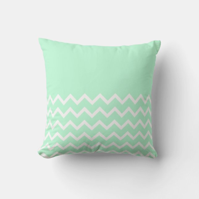 Groen en wit Chevron Pattern met platte groen. Kussen (Voorkant)