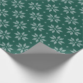 Groen en wit noords Snowflake Patroon | Vakantie Cadeaupapier (Hoek)