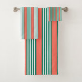 Groen en wit vijf strips met koraal bad handdoek (Insitu)