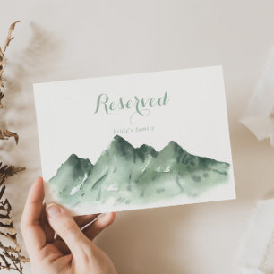 Groen gebergte op landhuwelijk