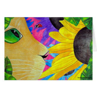 Groen-Geoogd Kat met Ladybug en Bloem