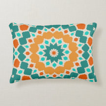 Groen goud en rode bloemen en diamanten