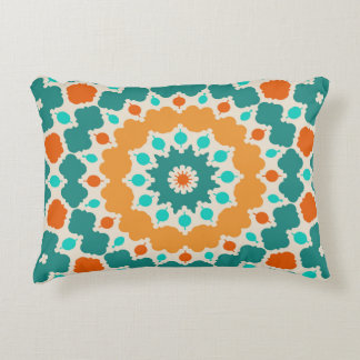 Groen goud en rode bloemen en diamanten accent kussen