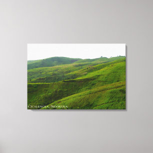 Groen heuvellandschap natuur landschapsfotografie canvas afdruk