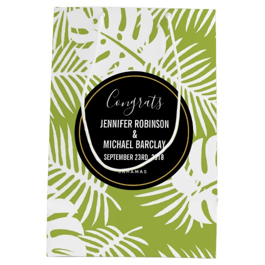 Groen palm Leaf Tropical Pattern Wedding Congrats Medium Cadeauzakje (Achterkant)