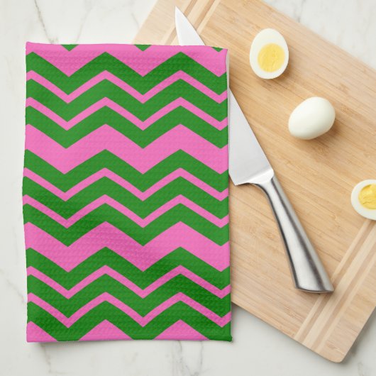 Groen Roze Chevron Zigzag Ontwerp Theedoek (Quarter Fold)