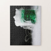 Groen vloeibaar gasbekergas legpuzzel (Verticaal)