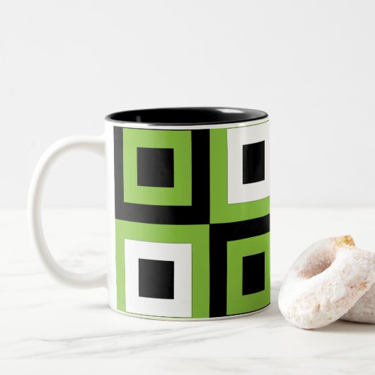 Groen Wit Zwart Vierkantjes Geometrisch Tweekleurige Koffiemok (Met donut)