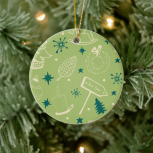 Groene achtergrond met kerstbomen, tekens, ster keramisch ornament