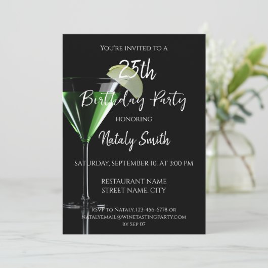 Groene appletini-cocktail kaart (Staand voorkant)