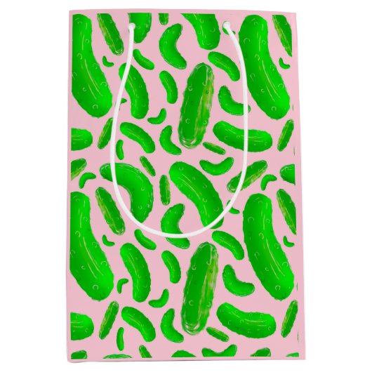 Groene augurken roze achtergrond medium cadeauzakje (Voorkant)
