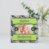 Groene Baby Baptisme met monogram en foto Kaart (Staand voorkant)