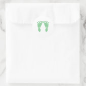Groene baby voetafdrukken ronde sticker (Tas)