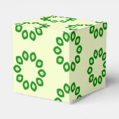 Groene bladeren in een cirkel op geel bedankdoosjes (Achterkant)